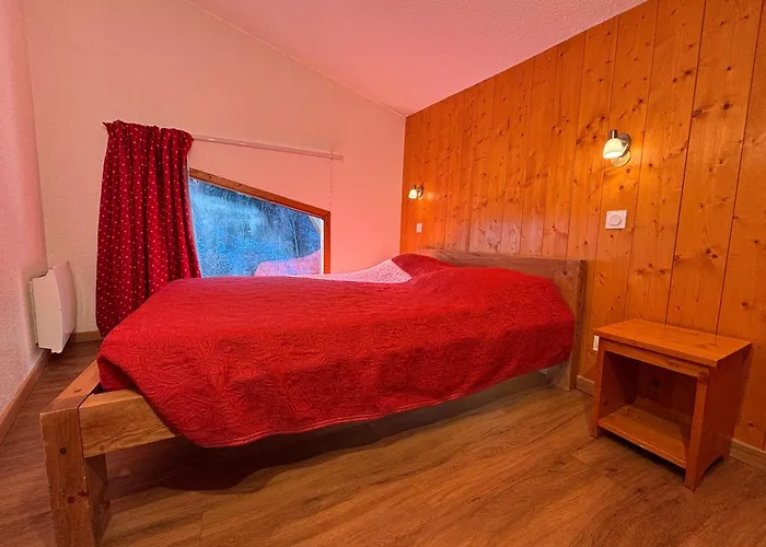 Saboia B32 Cles Blanches Courchevel